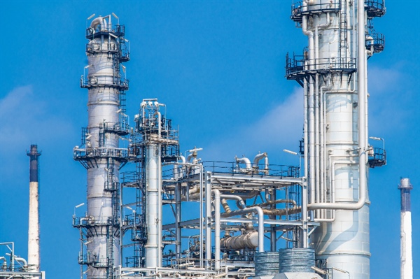 How Industrial Security Services Protect Chemical Plants in Minneapolis, MN